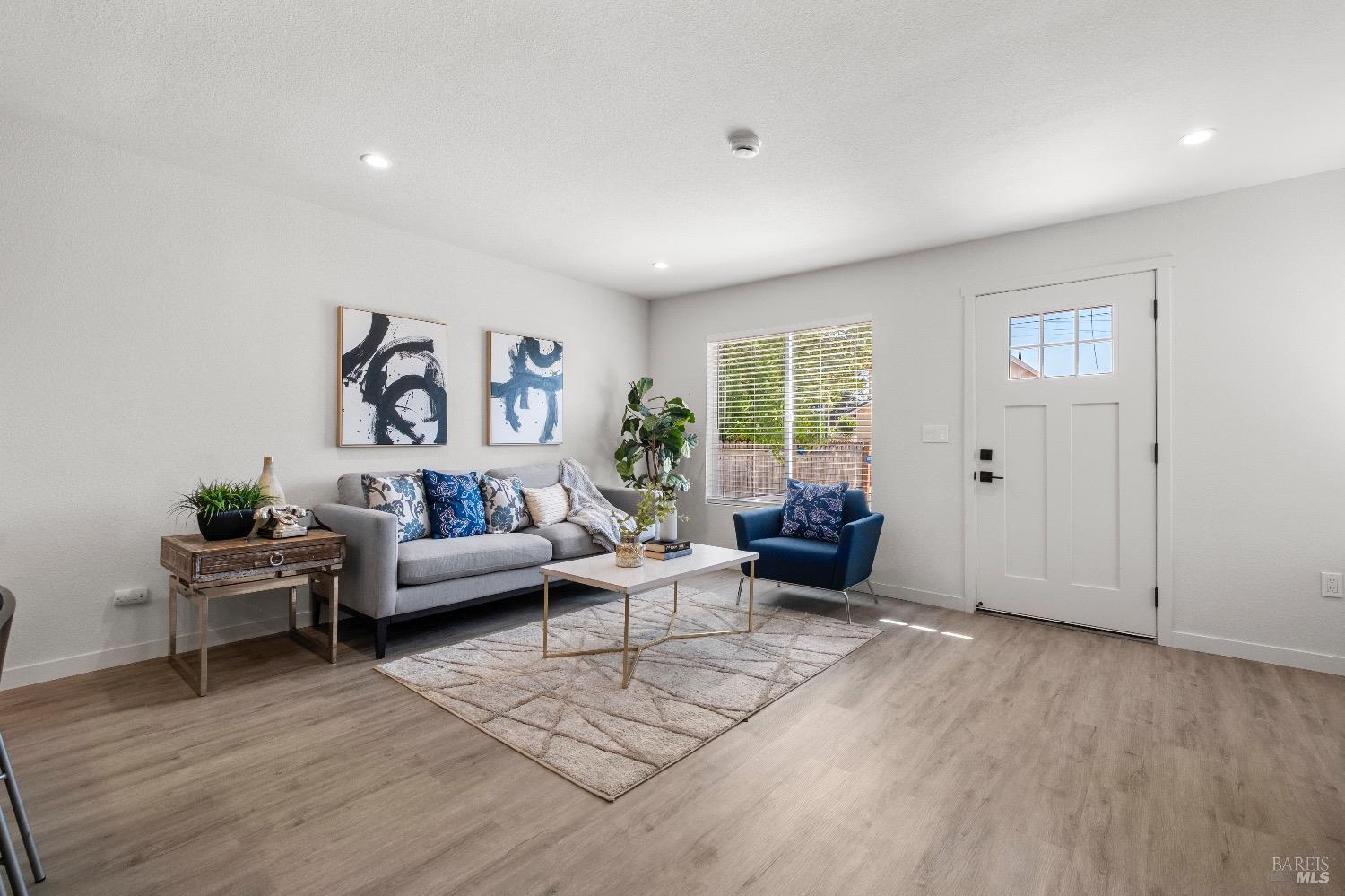 Detail Gallery Image 15 of 27 For Address Is Not Disclosed, Richmond,  CA 94801 - 2 Beds | 1 Baths