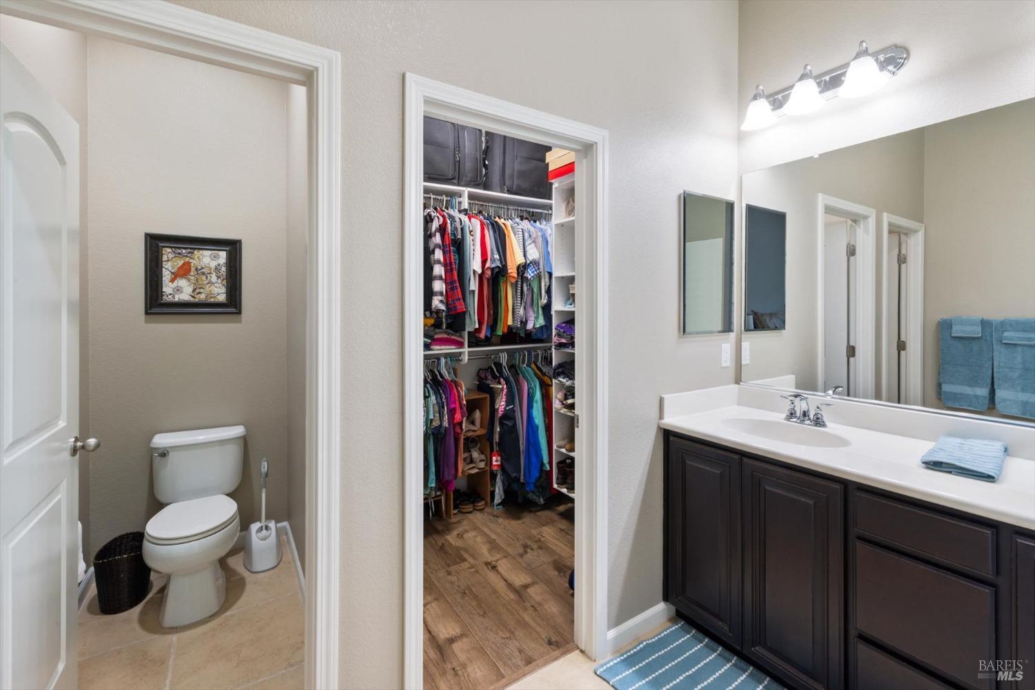 Detail Gallery Image 54 of 56 For 2085 Newcastle Dr, Vacaville,  CA 95687 - 4 Beds | 3 Baths