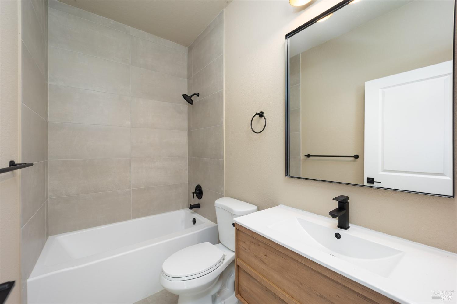 Detail Gallery Image 45 of 71 For 7511 Paddon Rd, Vacaville,  CA 95688 - 4 Beds | 3 Baths