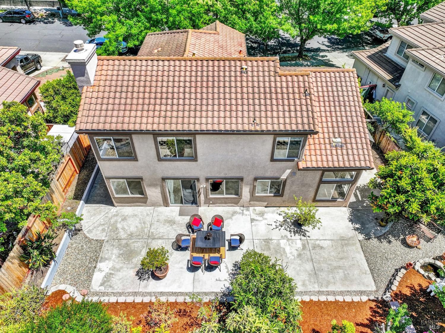 Detail Gallery Image 50 of 67 For 1917 Rollingwood Dr, Fairfield,  CA 94534 - 4 Beds | 2/1 Baths