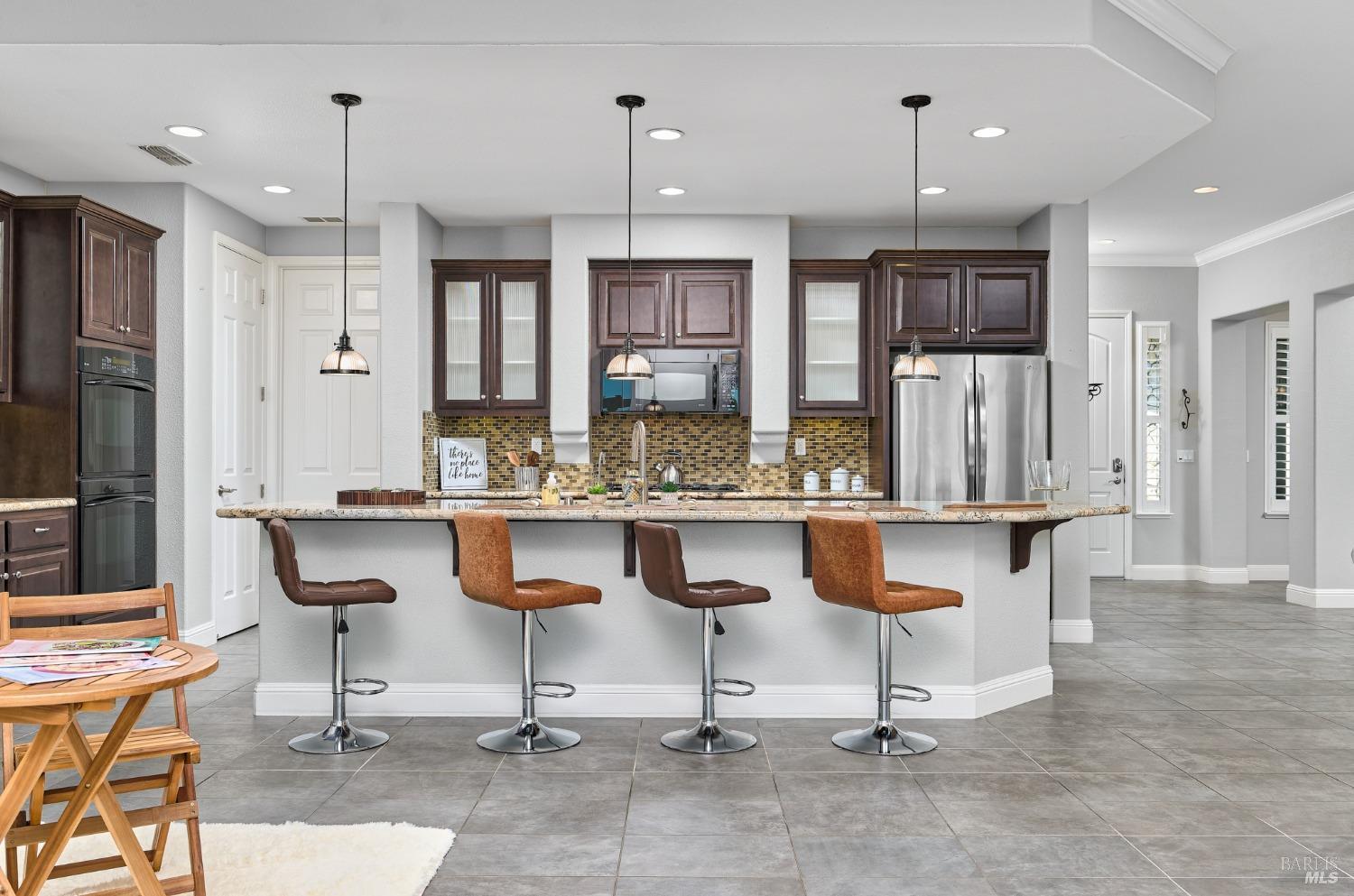 Detail Gallery Image 10 of 43 For 339 Desert Forest Ct, Rio Vista,  CA 94571 - 3 Beds | 3 Baths
