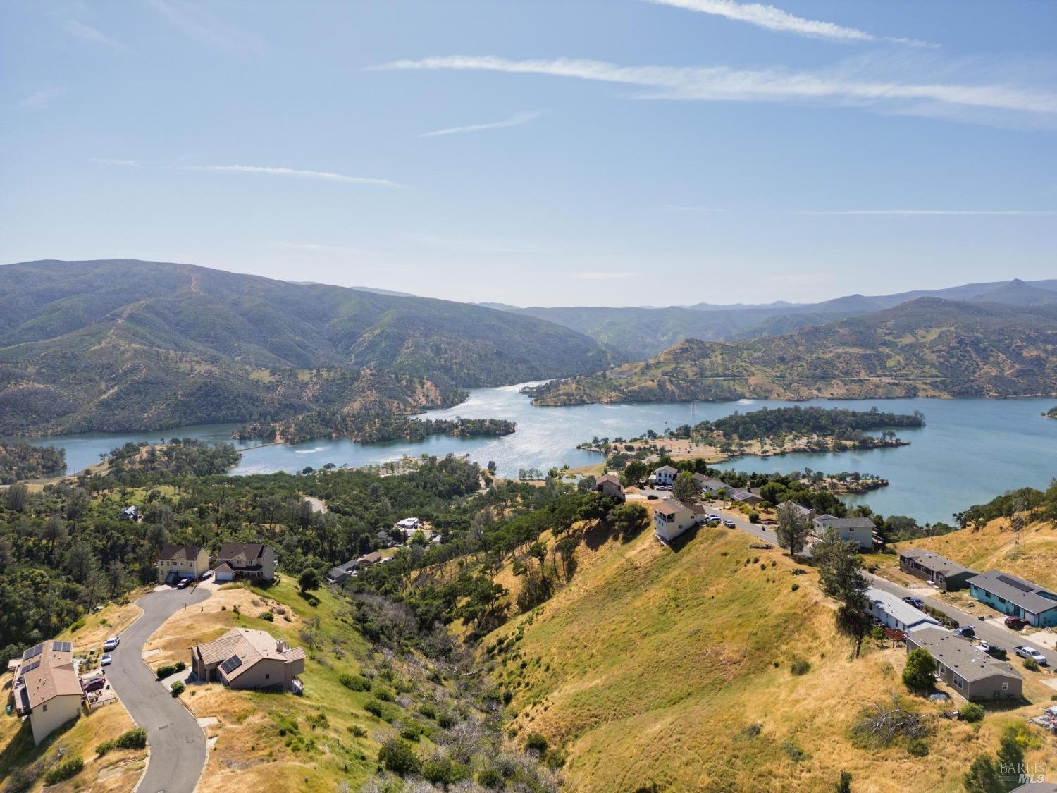 Detail Gallery Image 32 of 38 For 1126 Rimrock Dr, Napa,  CA 94558 - 2 Beds | 1/1 Baths