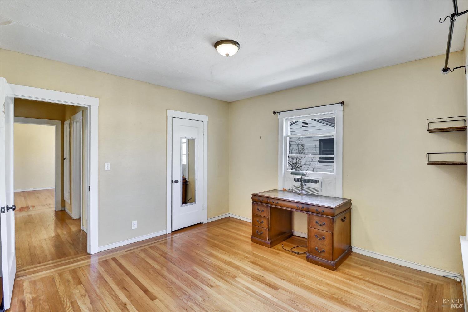 Detail Gallery Image 6 of 46 For 1467 Ohio St, Vallejo,  CA 94590 - 2 Beds | 2 Baths