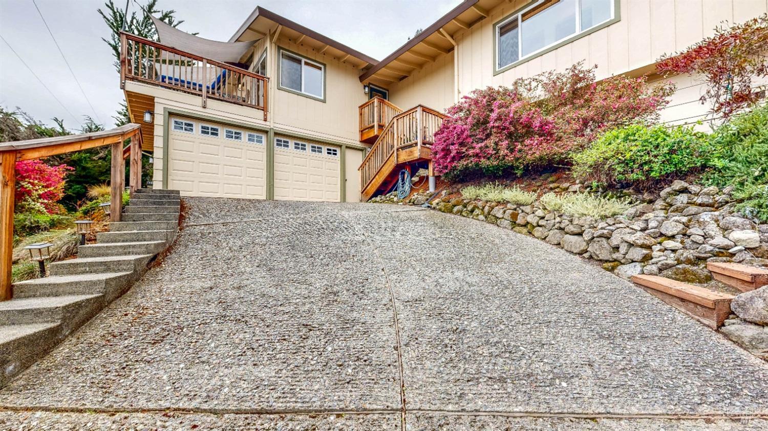 Detail Gallery Image 41 of 62 For 2061 Woodside Dr, Santa Rosa,  CA 95404 - 3 Beds | 2 Baths