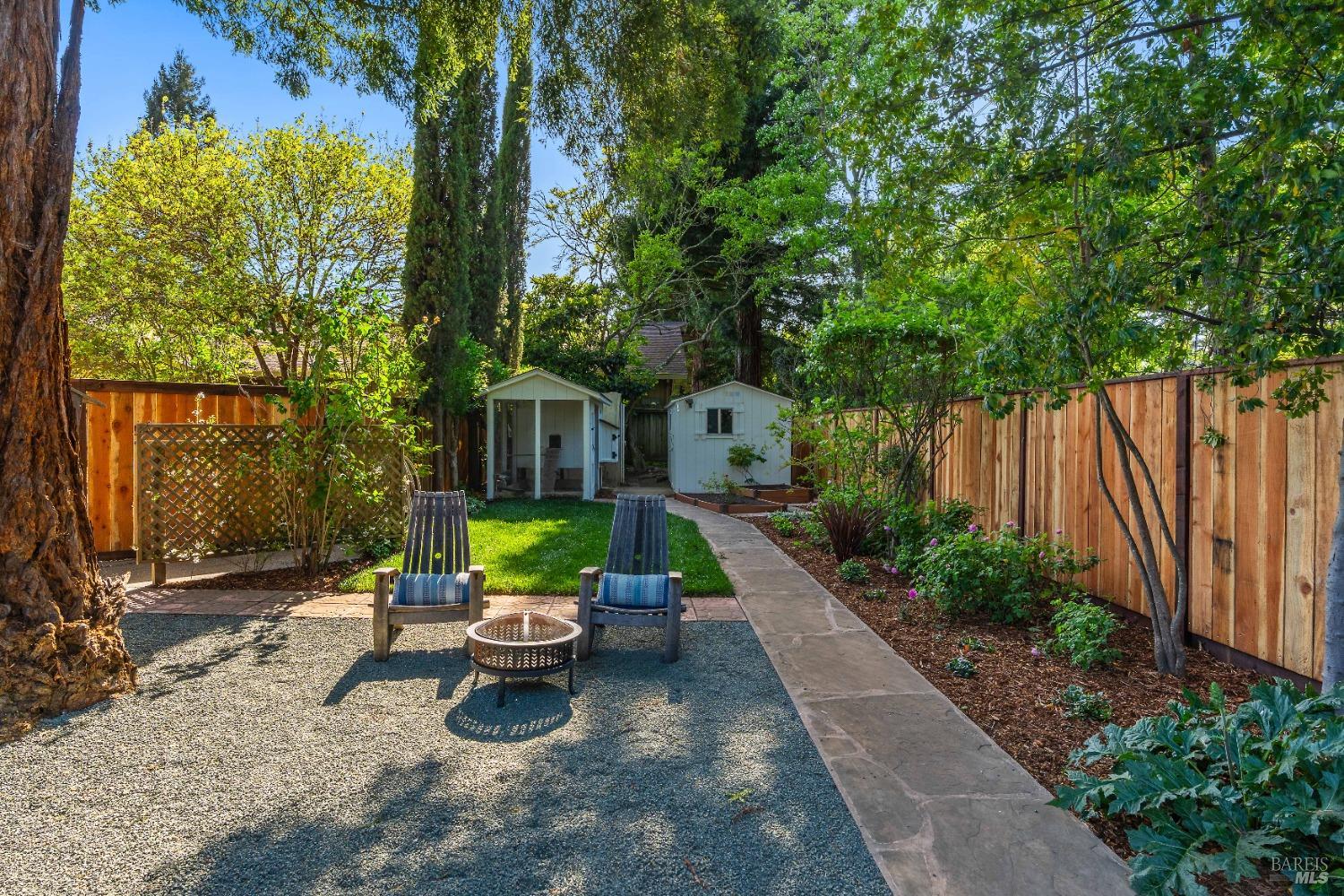 Detail Gallery Image 51 of 75 For 14 Ceriani Ct, Napa,  CA 94558 - 3 Beds | 2/1 Baths