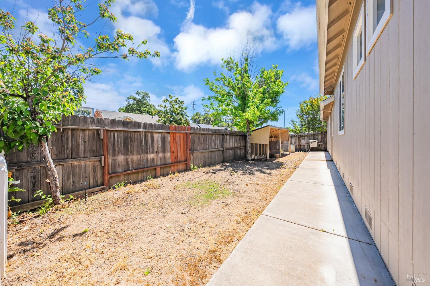 Detail Gallery Image 42 of 55 For 112 Syrah Ct, Cloverdale,  CA 95425 - 3 Beds | 2 Baths