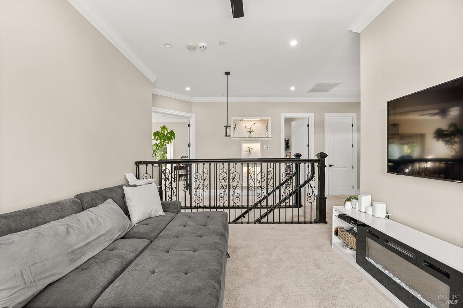 Detail Gallery Image 57 of 85 For 169 Pacific Heights Dr, Santa Rosa,  CA 95403 - 4 Beds | 3/1 Baths