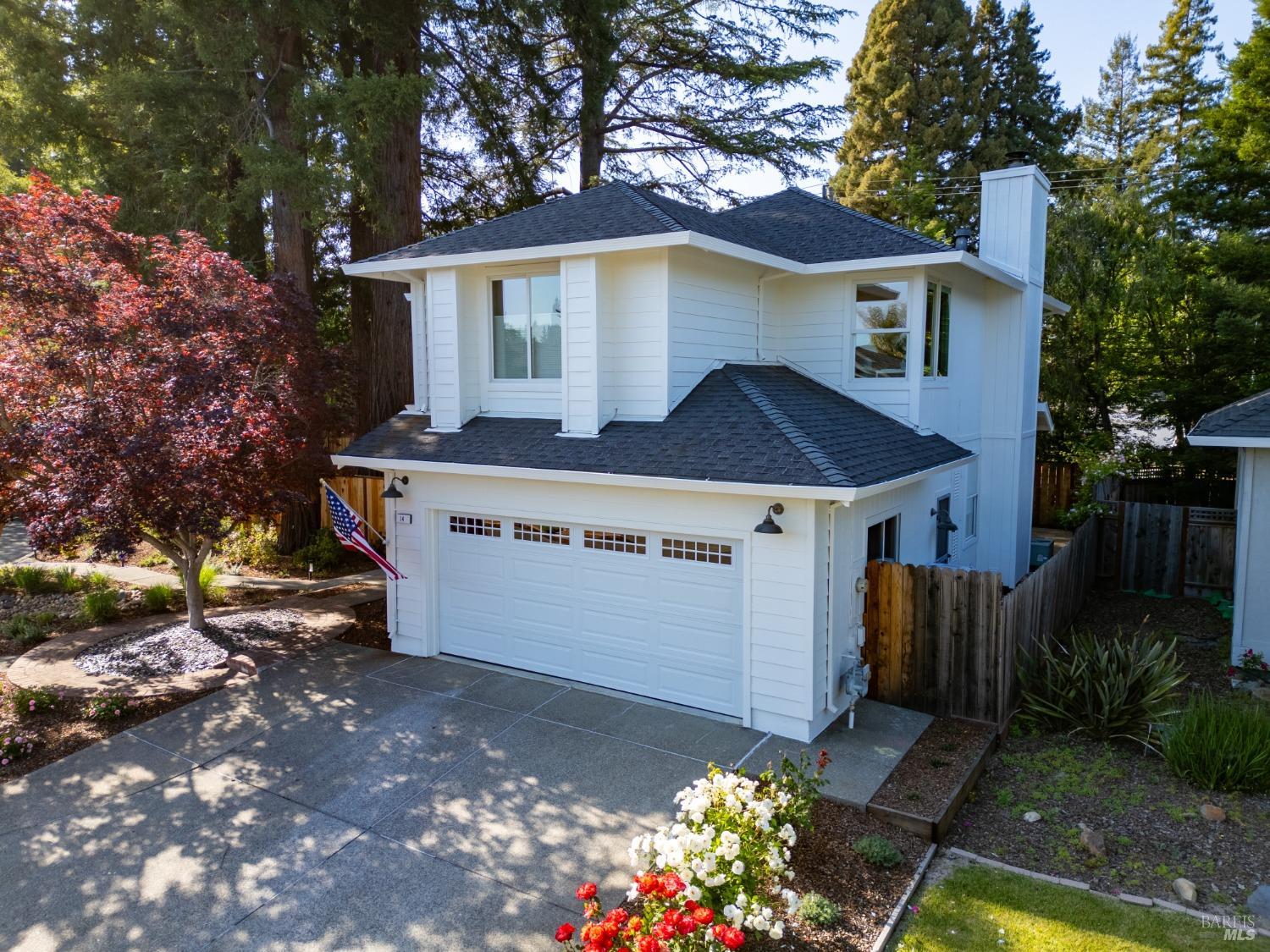 Detail Gallery Image 2 of 75 For 14 Ceriani Ct, Napa,  CA 94558 - 3 Beds | 2/1 Baths