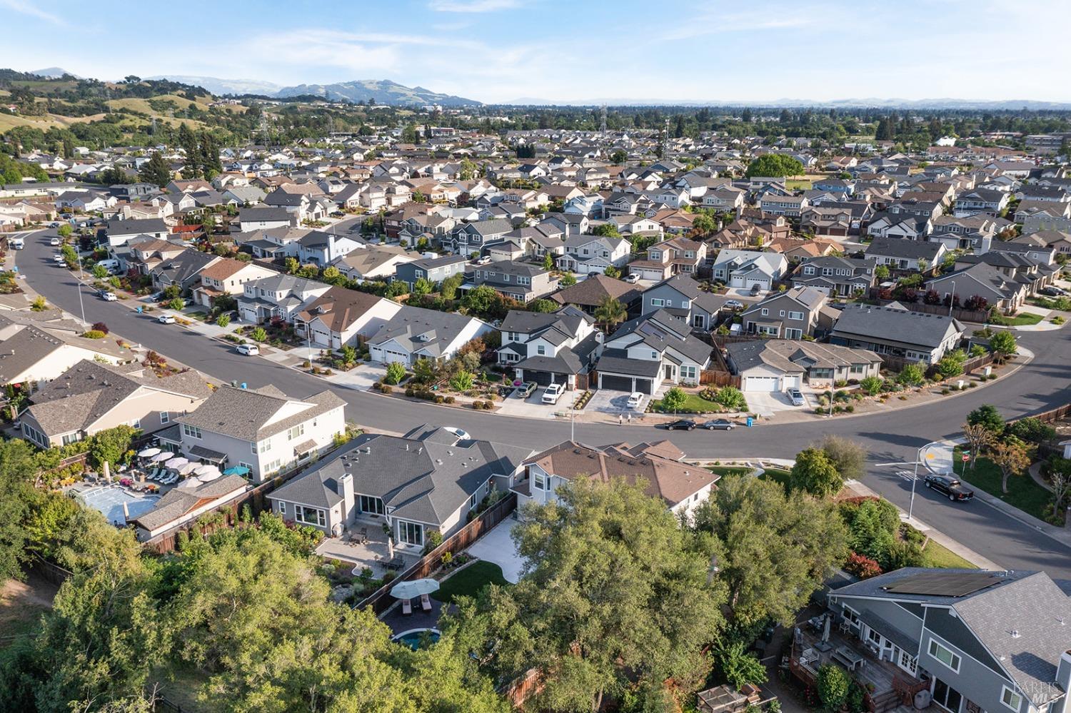 Detail Gallery Image 74 of 85 For 169 Pacific Heights Dr, Santa Rosa,  CA 95403 - 4 Beds | 3/1 Baths