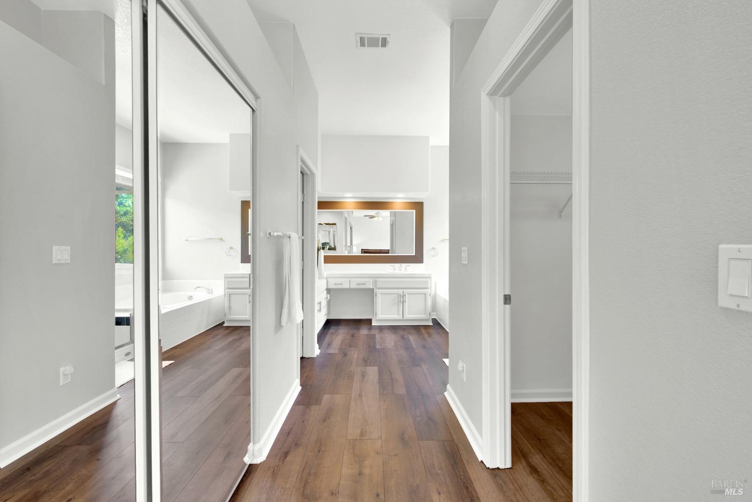 Detail Gallery Image 29 of 67 For 1917 Rollingwood Dr, Fairfield,  CA 94534 - 4 Beds | 2/1 Baths