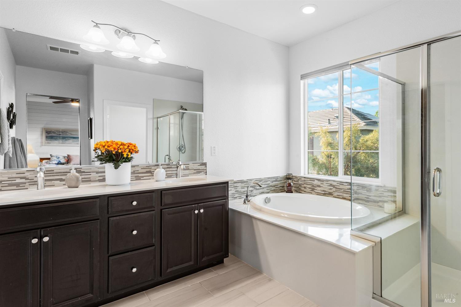 Detail Gallery Image 26 of 44 For 131 Kodiak Dr, Vacaville,  CA 95687 - 4 Beds | 3 Baths