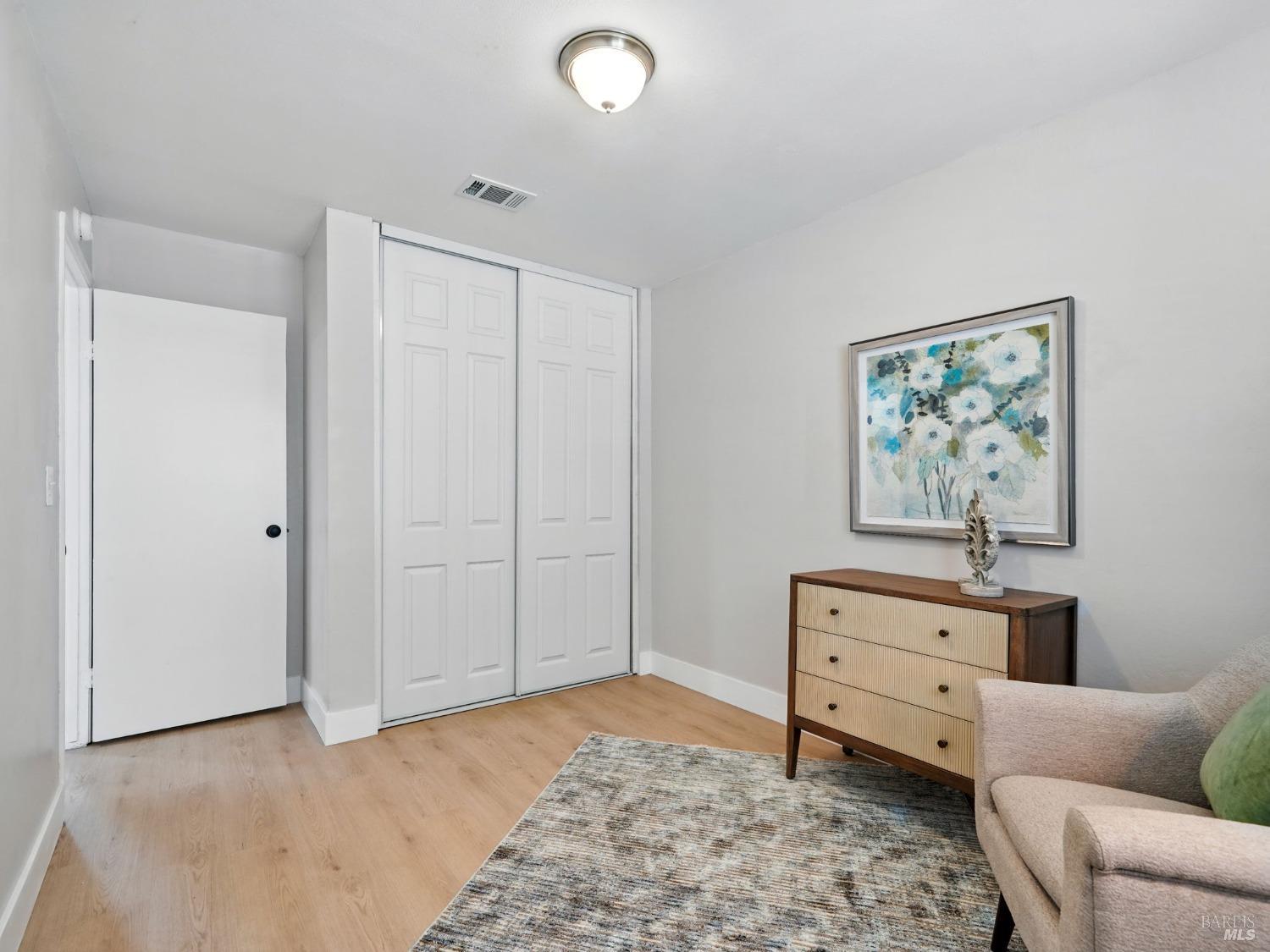 Detail Gallery Image 14 of 30 For 215 Panorama Dr, Benicia,  CA 94510 - 3 Beds | 2 Baths
