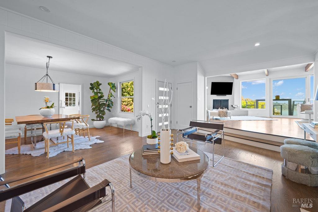 Detail Gallery Image 44 of 98 For 33 Wray Ave, Sausalito,  CA 94965 - 3 Beds | 2 Baths