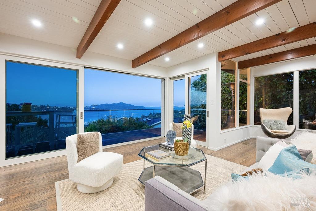 Detail Gallery Image 28 of 98 For 33 Wray Ave, Sausalito,  CA 94965 - 3 Beds | 2 Baths