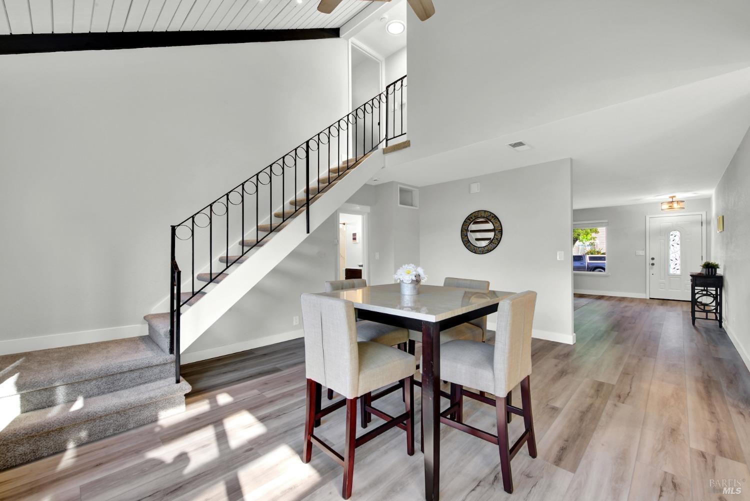 Detail Gallery Image 11 of 47 For 661 Berkeley Way, Fairfield,  CA 94533 - 4 Beds | 2 Baths