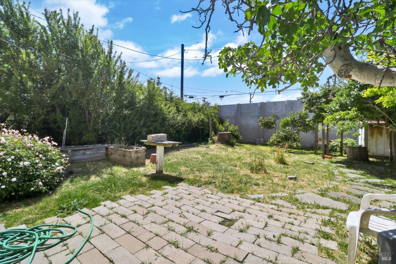 Detail Gallery Image 9 of 46 For 1467 Ohio St, Vallejo,  CA 94590 - 2 Beds | 2 Baths