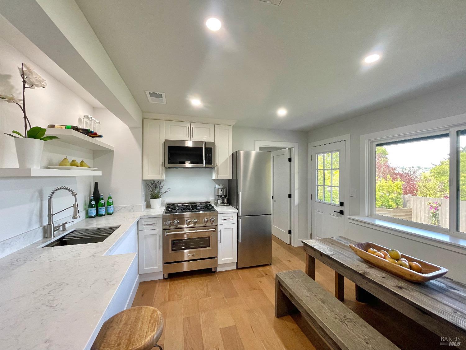 Detail Gallery Image 49 of 66 For 39 Midway Ave, Mill Valley,  CA 94941 - 5 Beds | 3 Baths