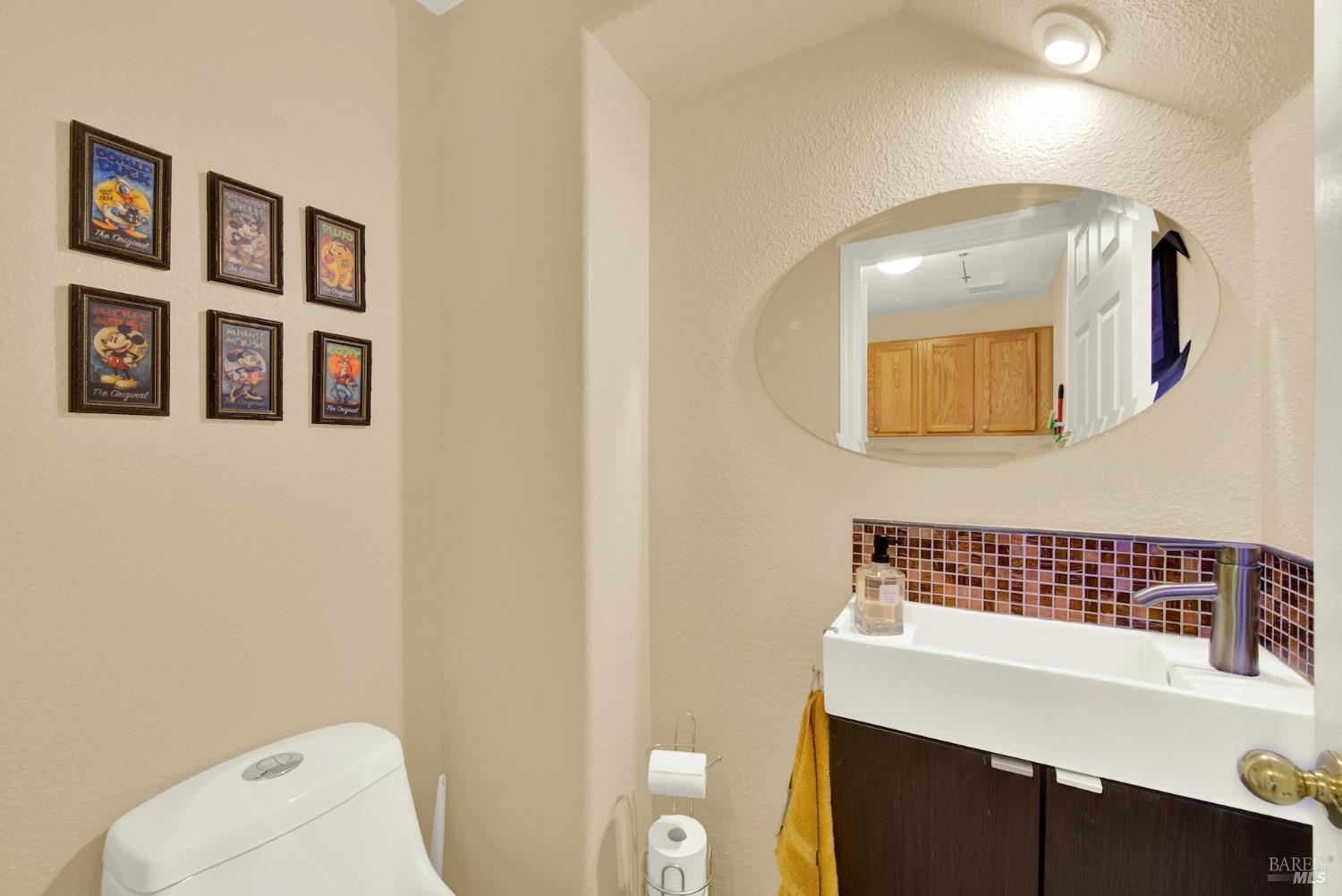 Detail Gallery Image 30 of 66 For 4564 Stillson St, Napa,  CA 94558 - 3 Beds | 2/1 Baths