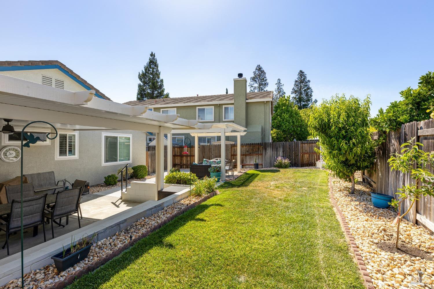 Detail Gallery Image 36 of 36 For 937 Pearwood Ct, Vacaville,  CA 95687 - 3 Beds | 2 Baths