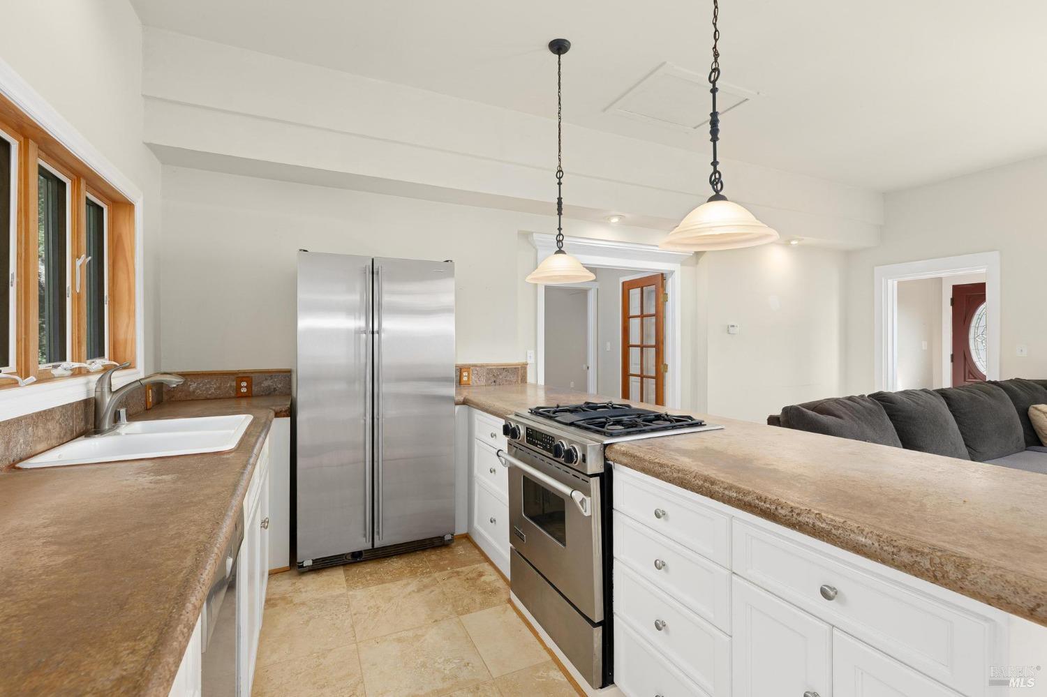 Detail Gallery Image 13 of 38 For 1126 Rimrock Dr, Napa,  CA 94558 - 2 Beds | 1/1 Baths