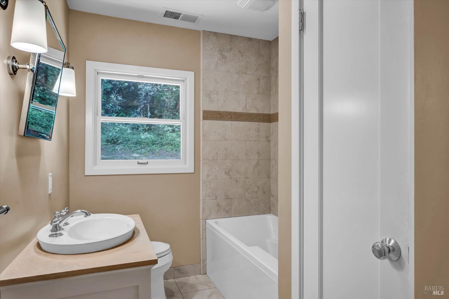 Detail Gallery Image 24 of 31 For 3257 State Highway 128 Unkn, Calistoga,  CA 94515 - 3 Beds | 2 Baths