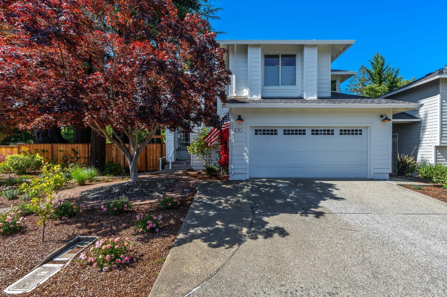 Detail Gallery Image 4 of 75 For 14 Ceriani Ct, Napa,  CA 94558 - 3 Beds | 2/1 Baths