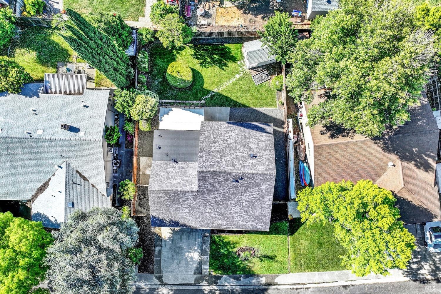 Detail Gallery Image 35 of 47 For 661 Berkeley Way, Fairfield,  CA 94533 - 4 Beds | 2 Baths