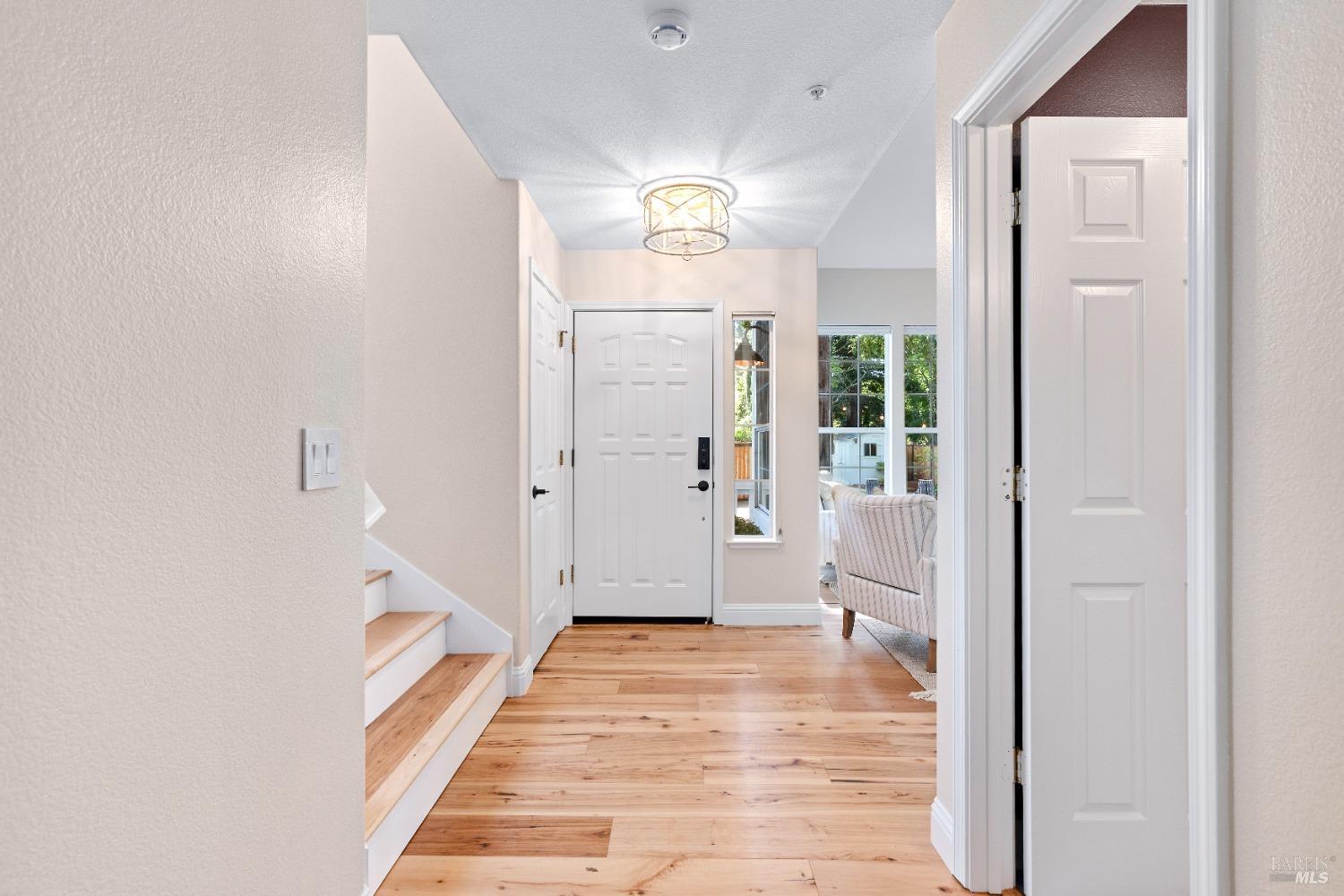 Detail Gallery Image 30 of 75 For 14 Ceriani Ct, Napa,  CA 94558 - 3 Beds | 2/1 Baths