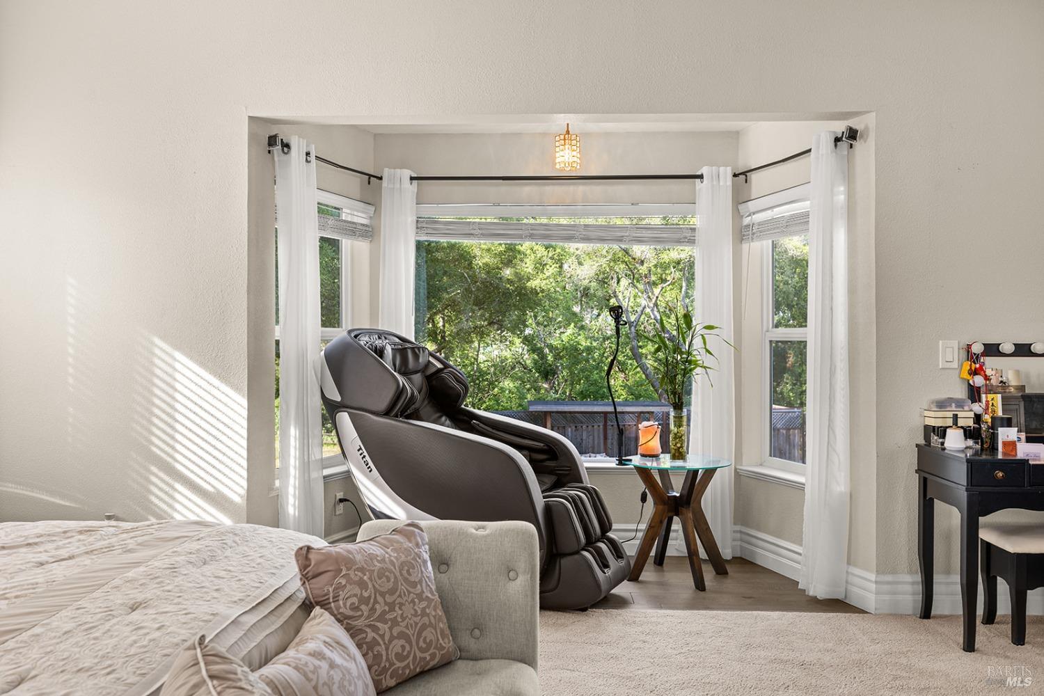 Detail Gallery Image 51 of 85 For 169 Pacific Heights Dr, Santa Rosa,  CA 95403 - 4 Beds | 3/1 Baths