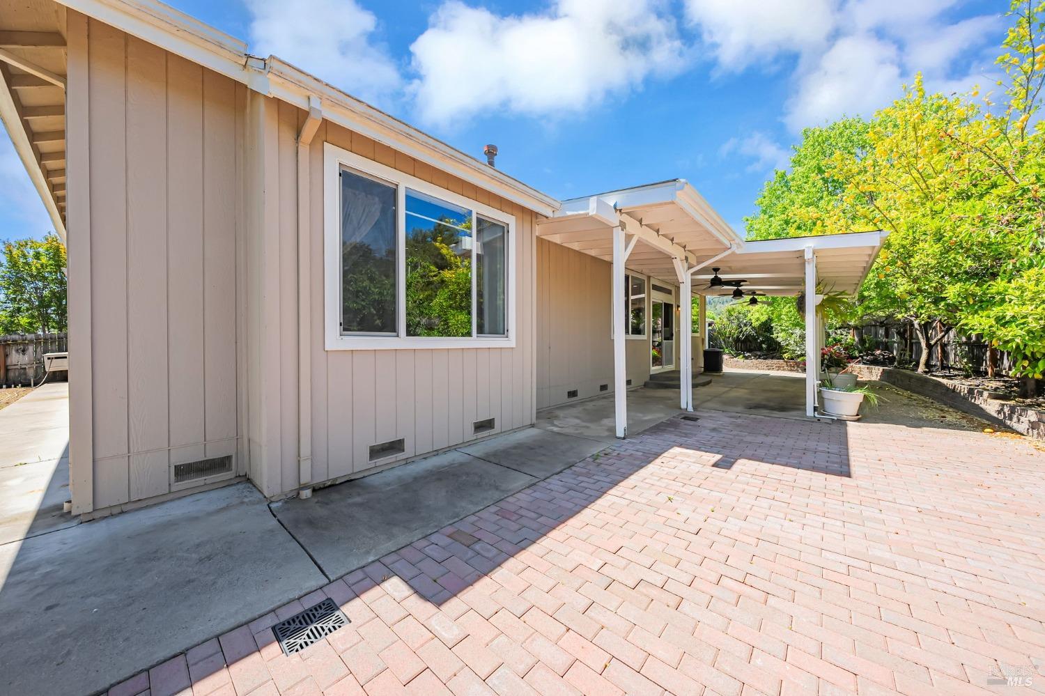 Detail Gallery Image 41 of 55 For 112 Syrah Ct, Cloverdale,  CA 95425 - 3 Beds | 2 Baths