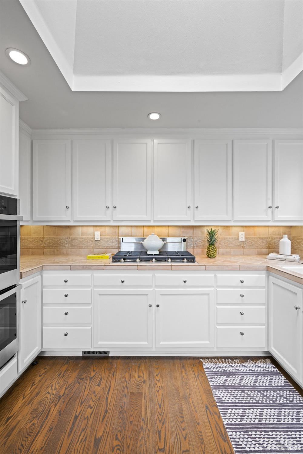 Detail Gallery Image 53 of 98 For 33 Wray Ave, Sausalito,  CA 94965 - 3 Beds | 2 Baths