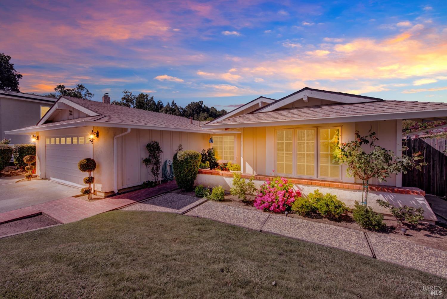 Detail Gallery Image 30 of 30 For 262 N Alamo Dr, Vacaville,  CA 95688 - 4 Beds | 2 Baths