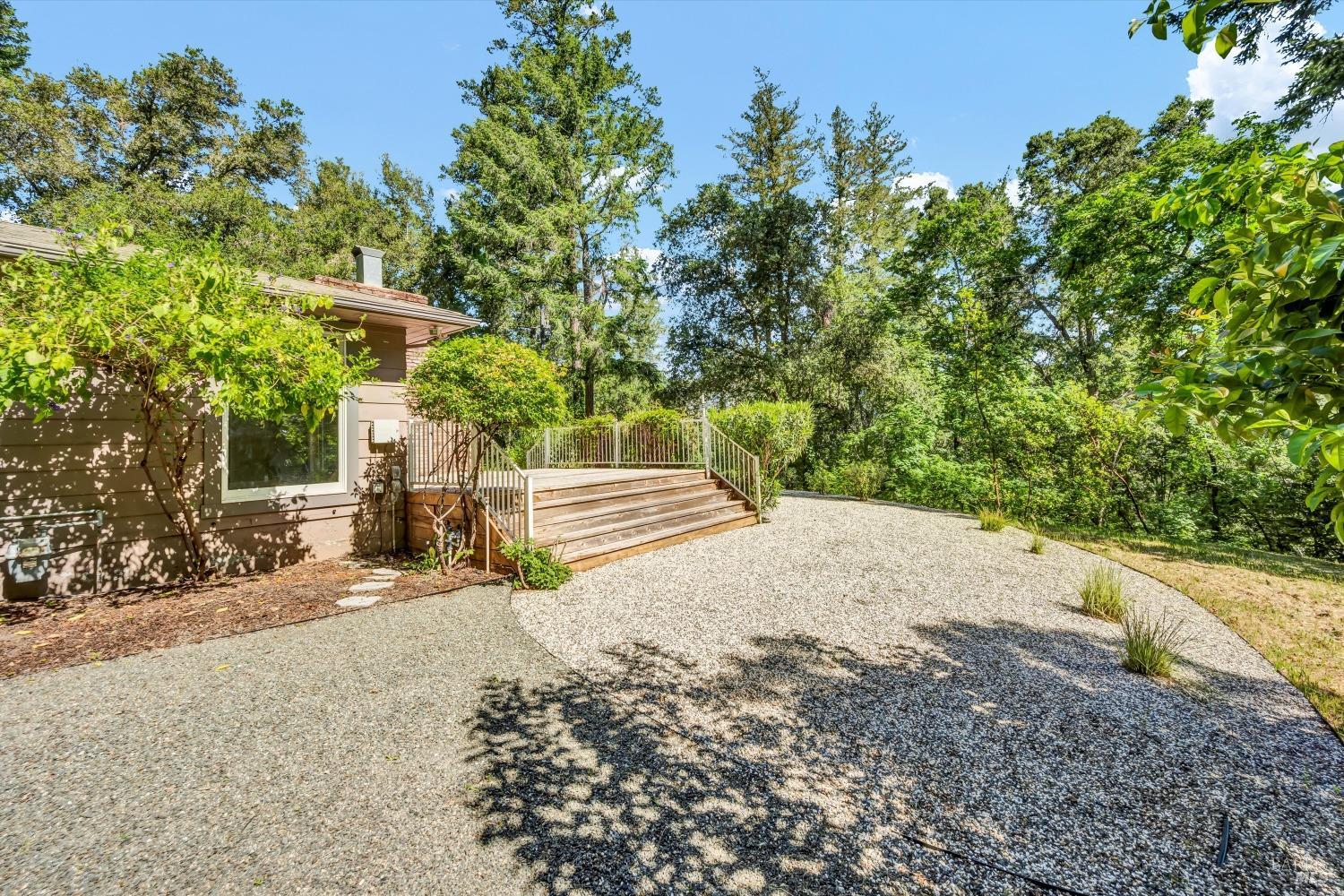 Detail Gallery Image 9 of 31 For 3257 State Highway 128 Unkn, Calistoga,  CA 94515 - 3 Beds | 2 Baths
