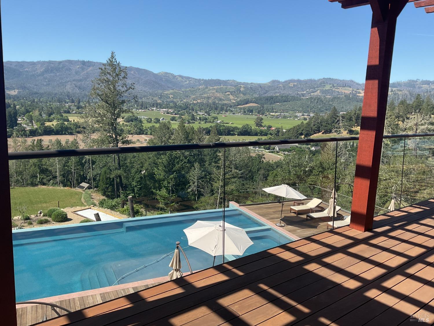 Detail Gallery Image 72 of 87 For 550 Meadowood Ln, Saint Helena,  CA 94574 - 6 Beds | 6 Baths