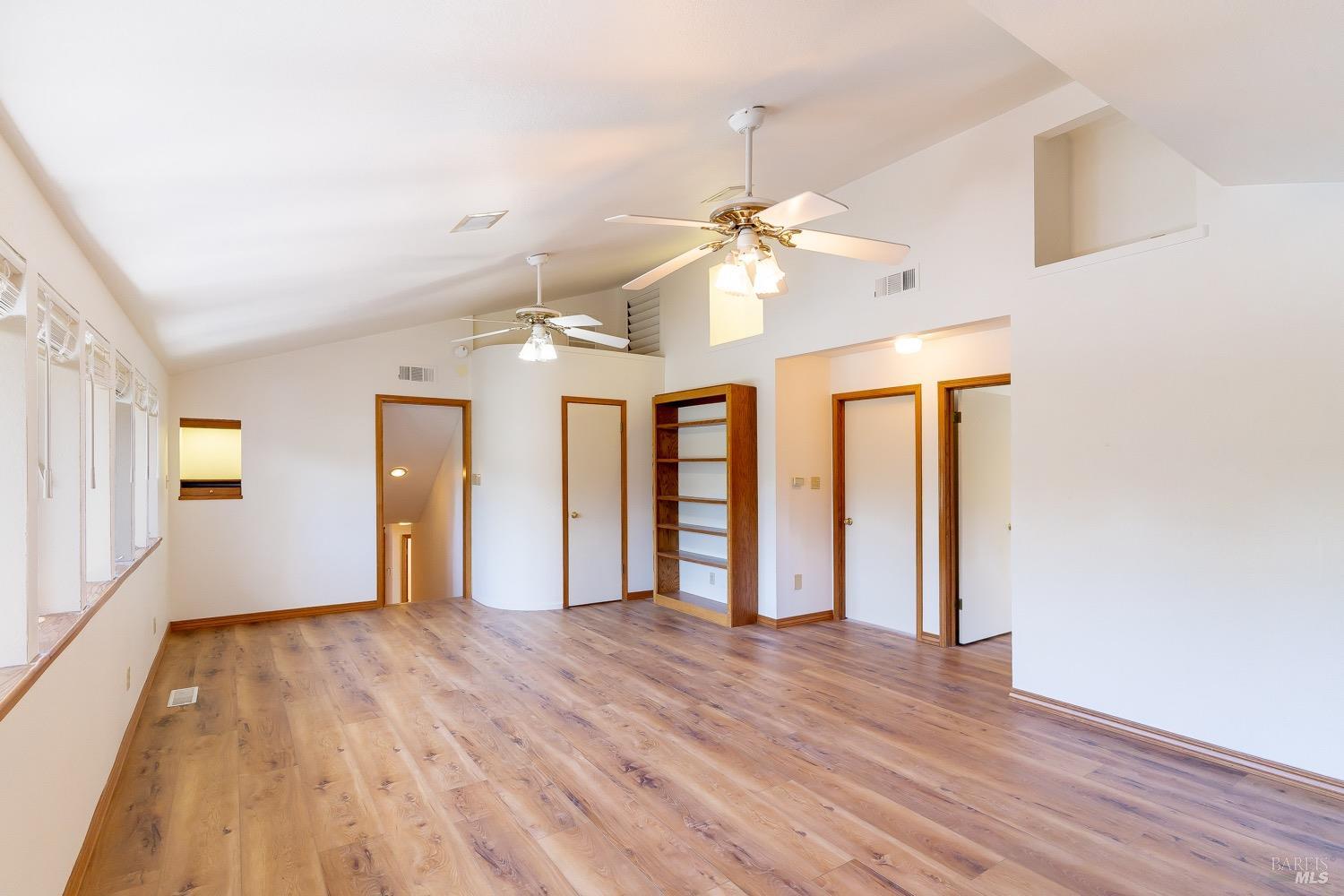 Detail Gallery Image 19 of 36 For 3756 Cano Ct, Napa,  CA 94558 - 4 Beds | 3/1 Baths