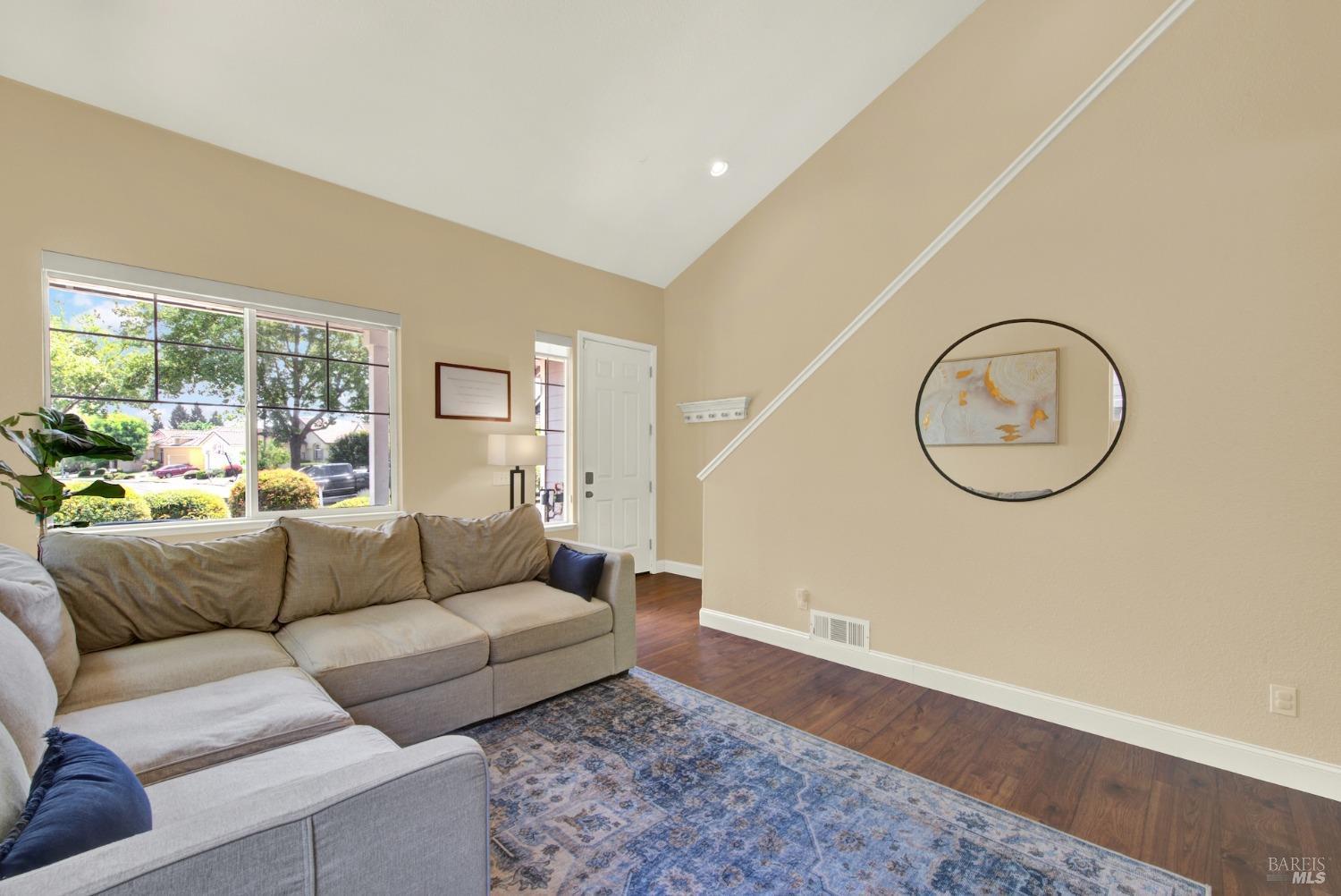 Detail Gallery Image 7 of 66 For 4564 Stillson St, Napa,  CA 94558 - 3 Beds | 2/1 Baths