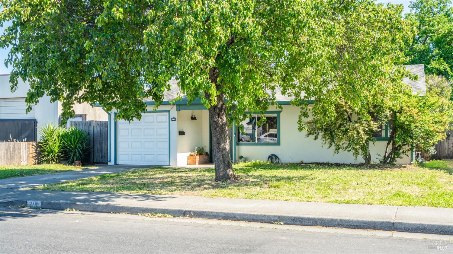 Detail Gallery Image 27 of 27 For 219 Bell Ave, Fairfield,  CA 94533 - 2 Beds | 1 Baths
