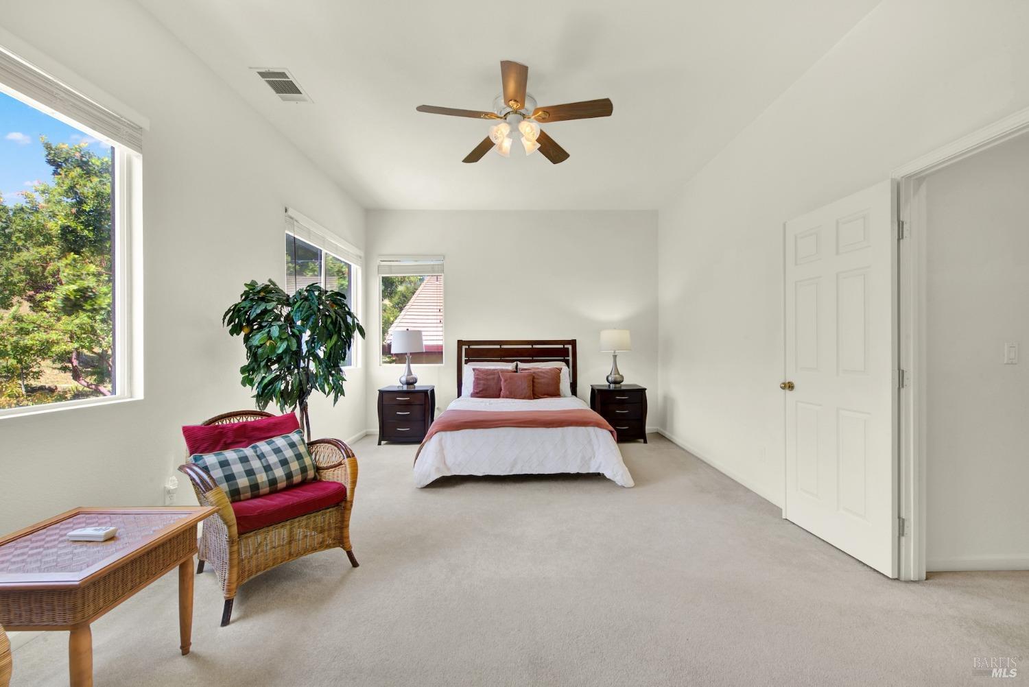 Detail Gallery Image 26 of 67 For 1917 Rollingwood Dr, Fairfield,  CA 94534 - 4 Beds | 2/1 Baths
