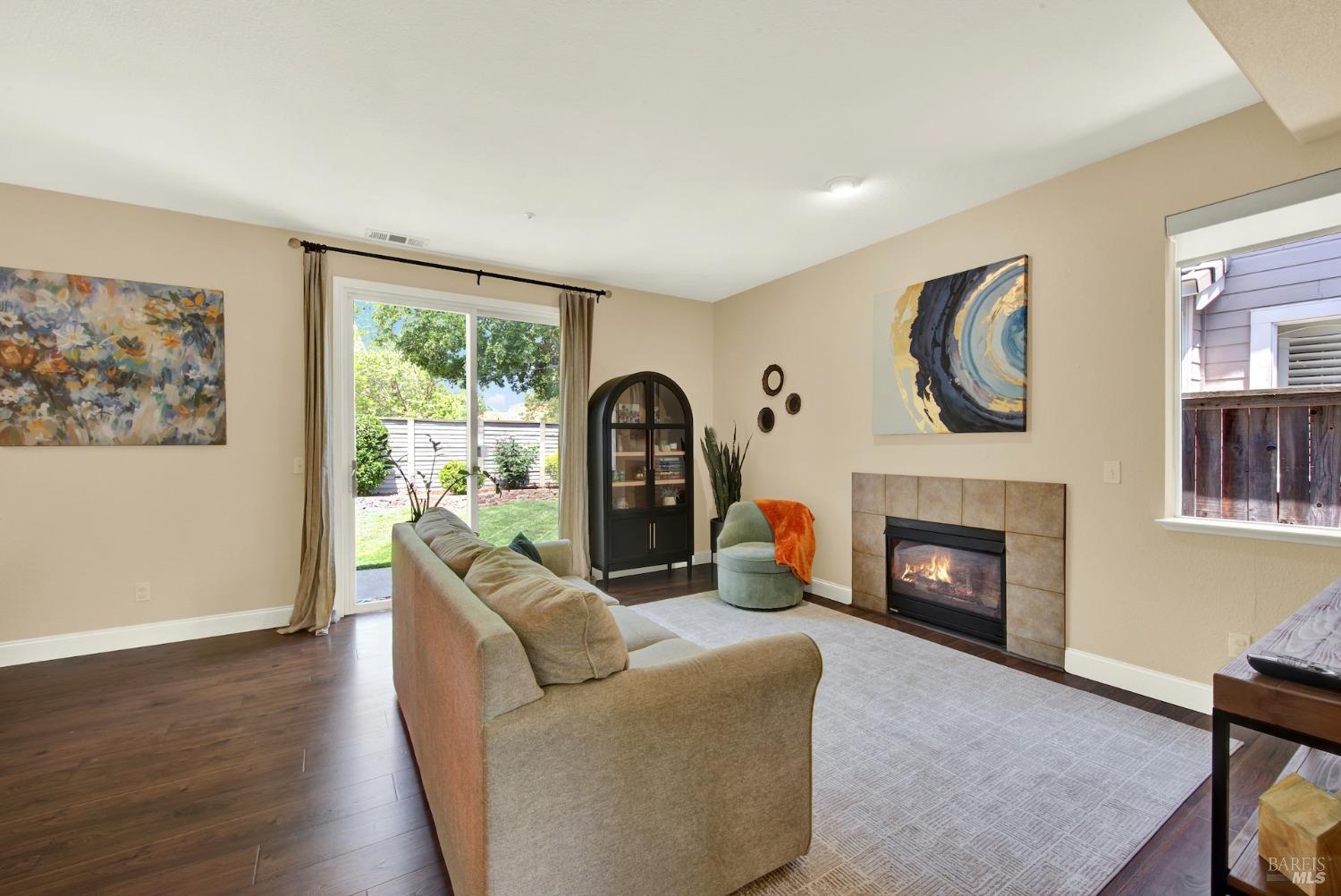 Detail Gallery Image 10 of 66 For 4564 Stillson St, Napa,  CA 94558 - 3 Beds | 2/1 Baths