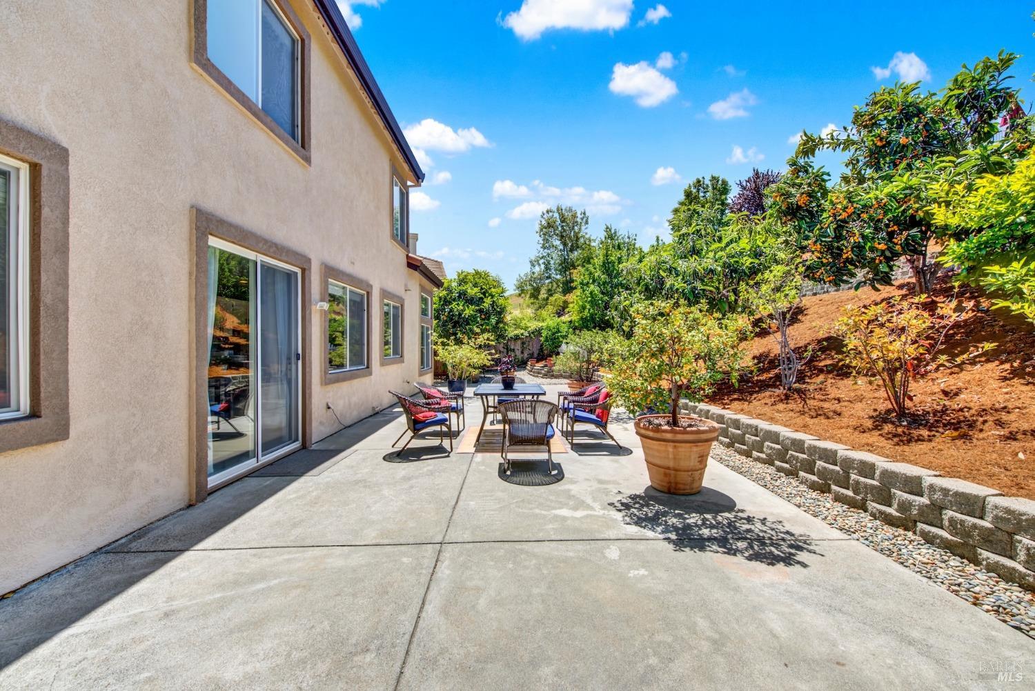 Detail Gallery Image 52 of 67 For 1917 Rollingwood Dr, Fairfield,  CA 94534 - 4 Beds | 2/1 Baths