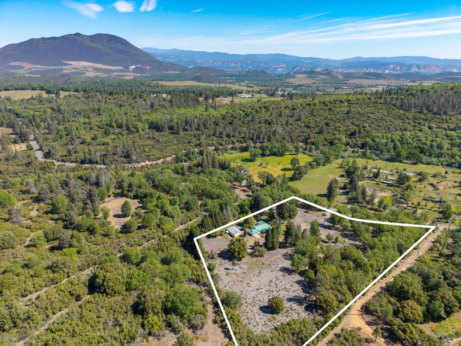 Detail Gallery Image 24 of 30 For 9115 Wildcat Rd, Kelseyville,  CA 95451 - 2 Beds | 2 Baths