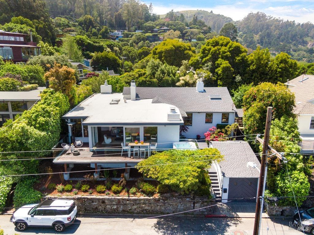Detail Gallery Image 94 of 98 For 33 Wray Ave, Sausalito,  CA 94965 - 3 Beds | 2 Baths