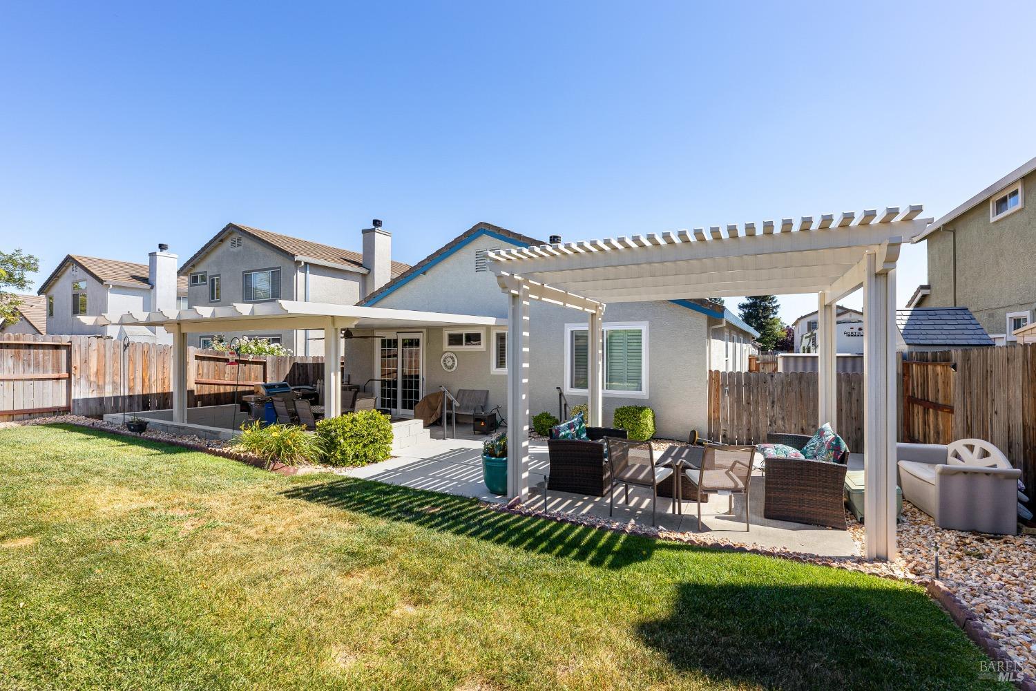 Detail Gallery Image 35 of 36 For 937 Pearwood Ct, Vacaville,  CA 95687 - 3 Beds | 2 Baths