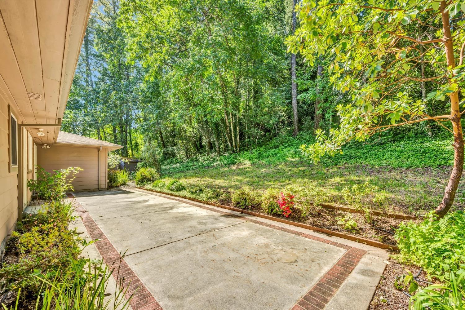 Detail Gallery Image 10 of 31 For 3257 State Highway 128 Unkn, Calistoga,  CA 94515 - 3 Beds | 2 Baths
