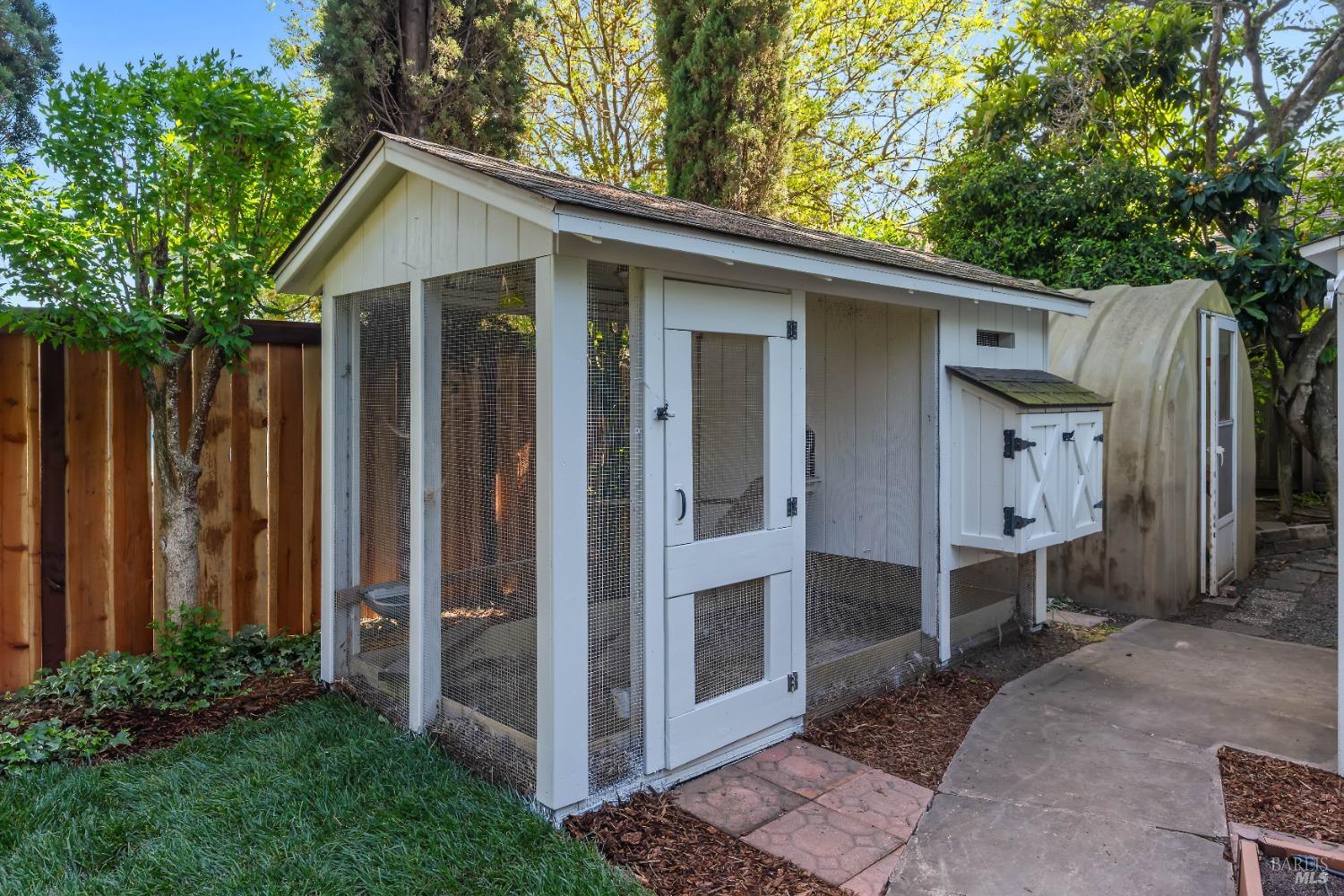 Detail Gallery Image 55 of 75 For 14 Ceriani Ct, Napa,  CA 94558 - 3 Beds | 2/1 Baths