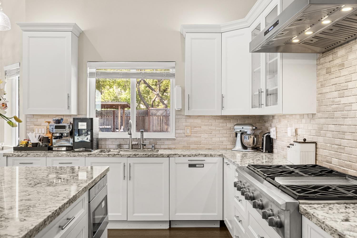 Detail Gallery Image 39 of 85 For 169 Pacific Heights Dr, Santa Rosa,  CA 95403 - 4 Beds | 3/1 Baths