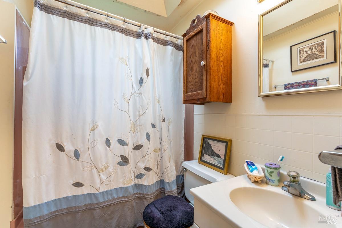 Detail Gallery Image 15 of 33 For 19171 S Harbor Dr, Fort Bragg,  CA 95437 - 2 Beds | 1 Baths