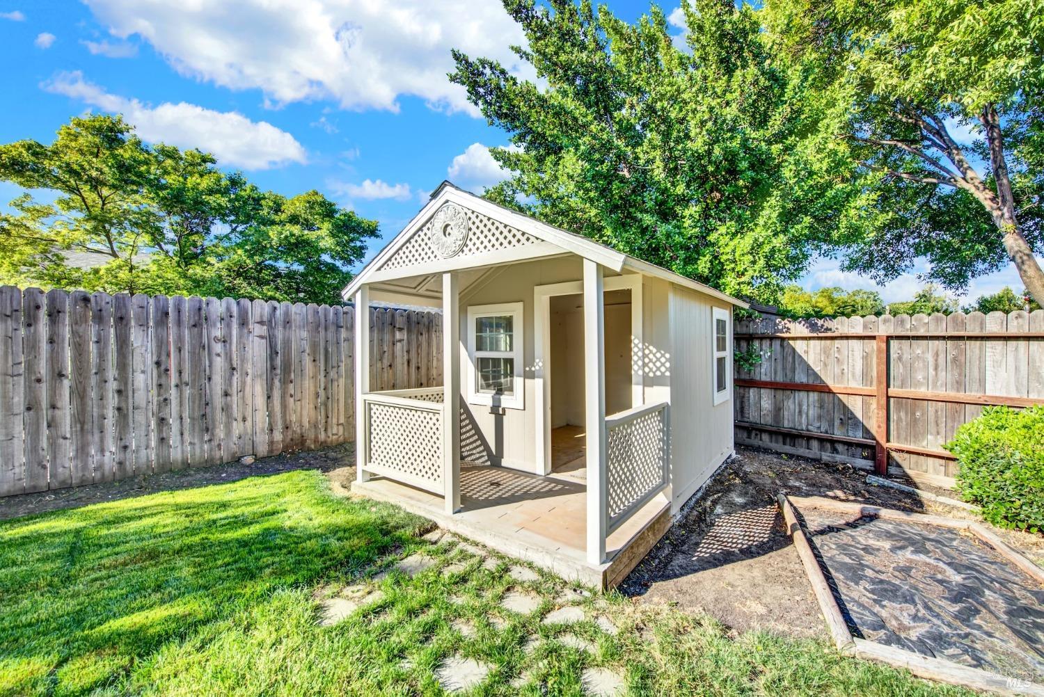 Detail Gallery Image 41 of 47 For 661 Berkeley Way, Fairfield,  CA 94533 - 4 Beds | 2 Baths