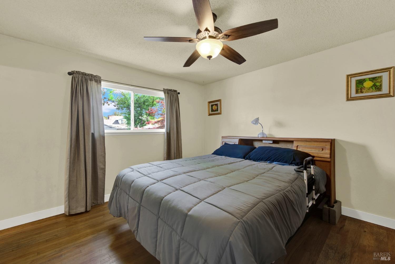Detail Gallery Image 21 of 37 For 519 Westwood Ct, Vacaville,  CA 95688 - 3 Beds | 2 Baths