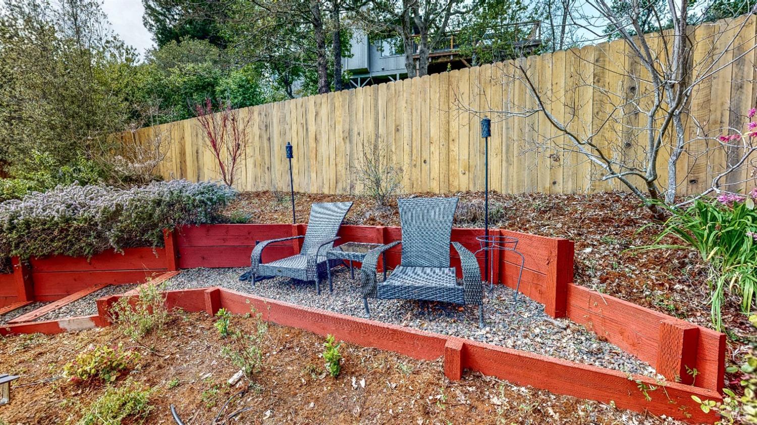 Detail Gallery Image 59 of 62 For 2061 Woodside Dr, Santa Rosa,  CA 95404 - 3 Beds | 2 Baths